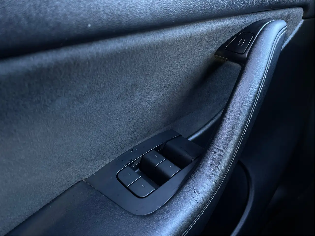 Tesla Model Y - Image 26
