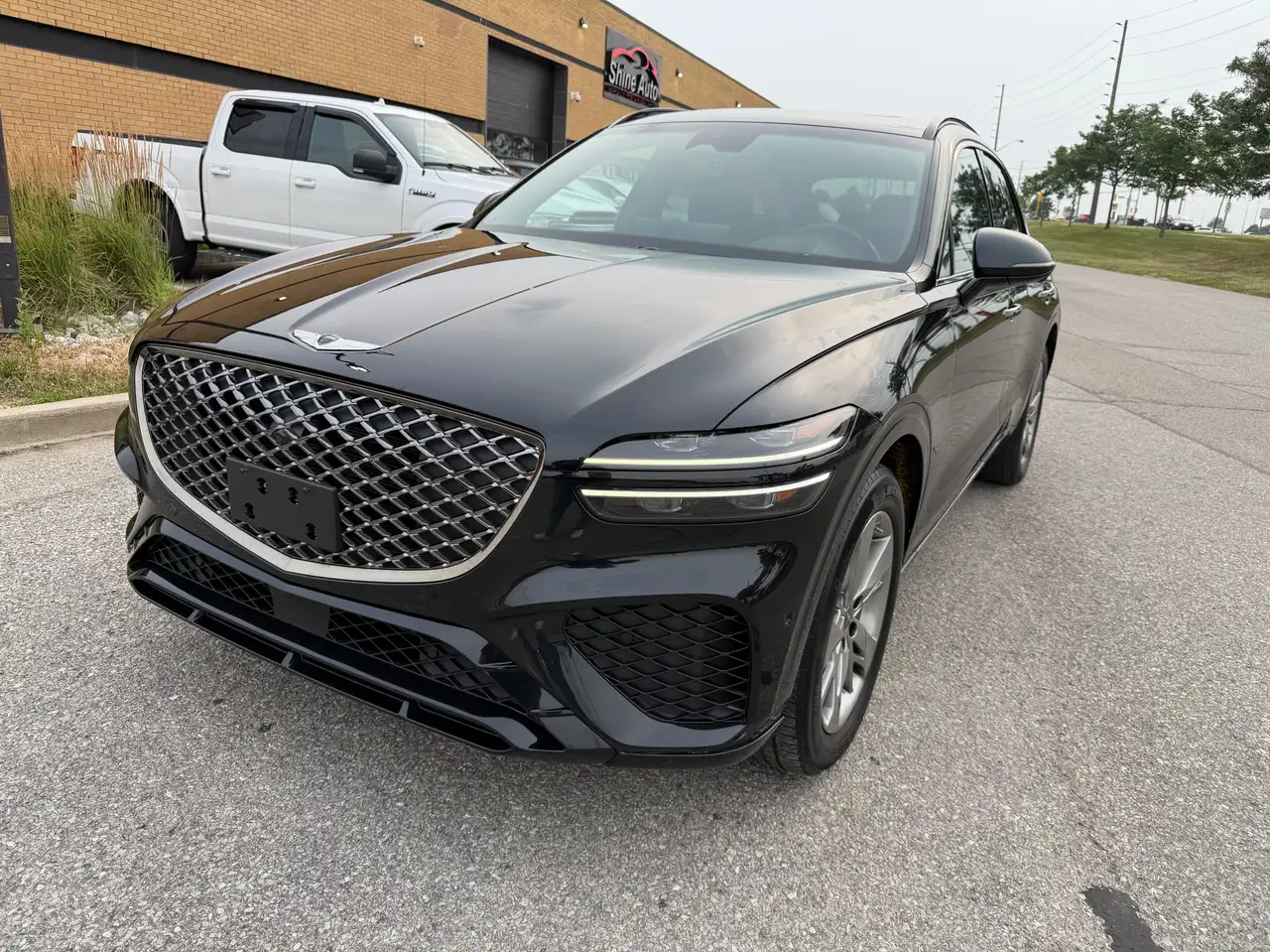 Genesis GV70 - Image 2