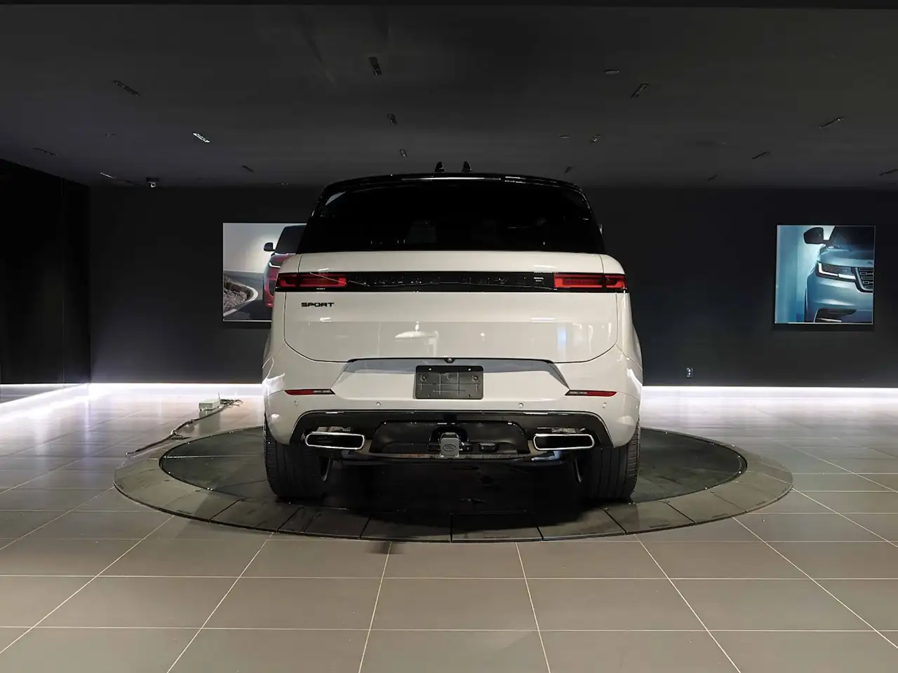 Land Rover Range Rover Sport - Image 7