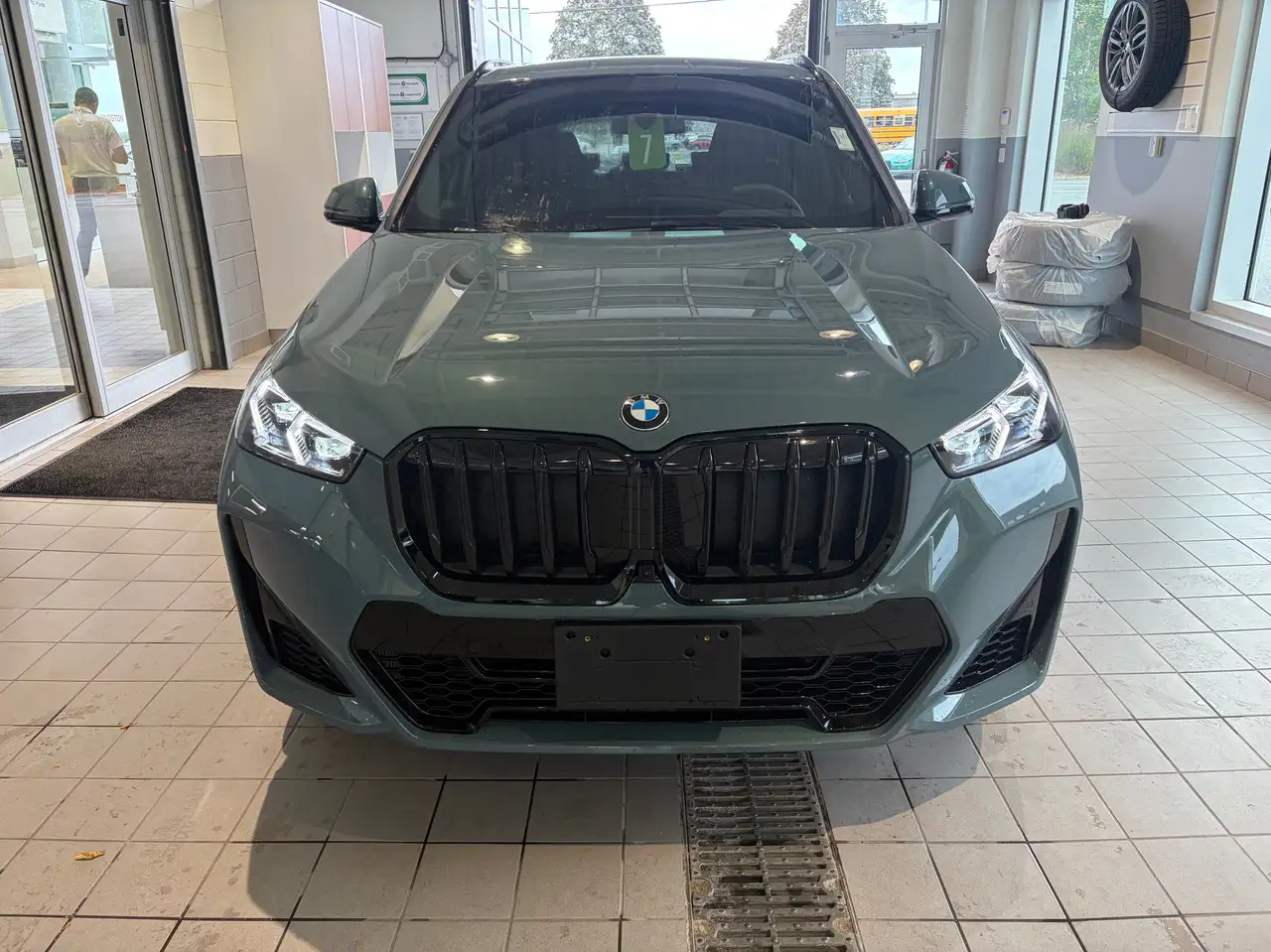BMW X1 - Image 2