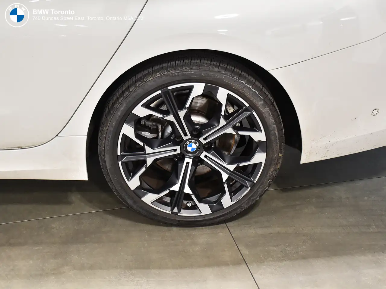 BMW 3 Series - Image 7