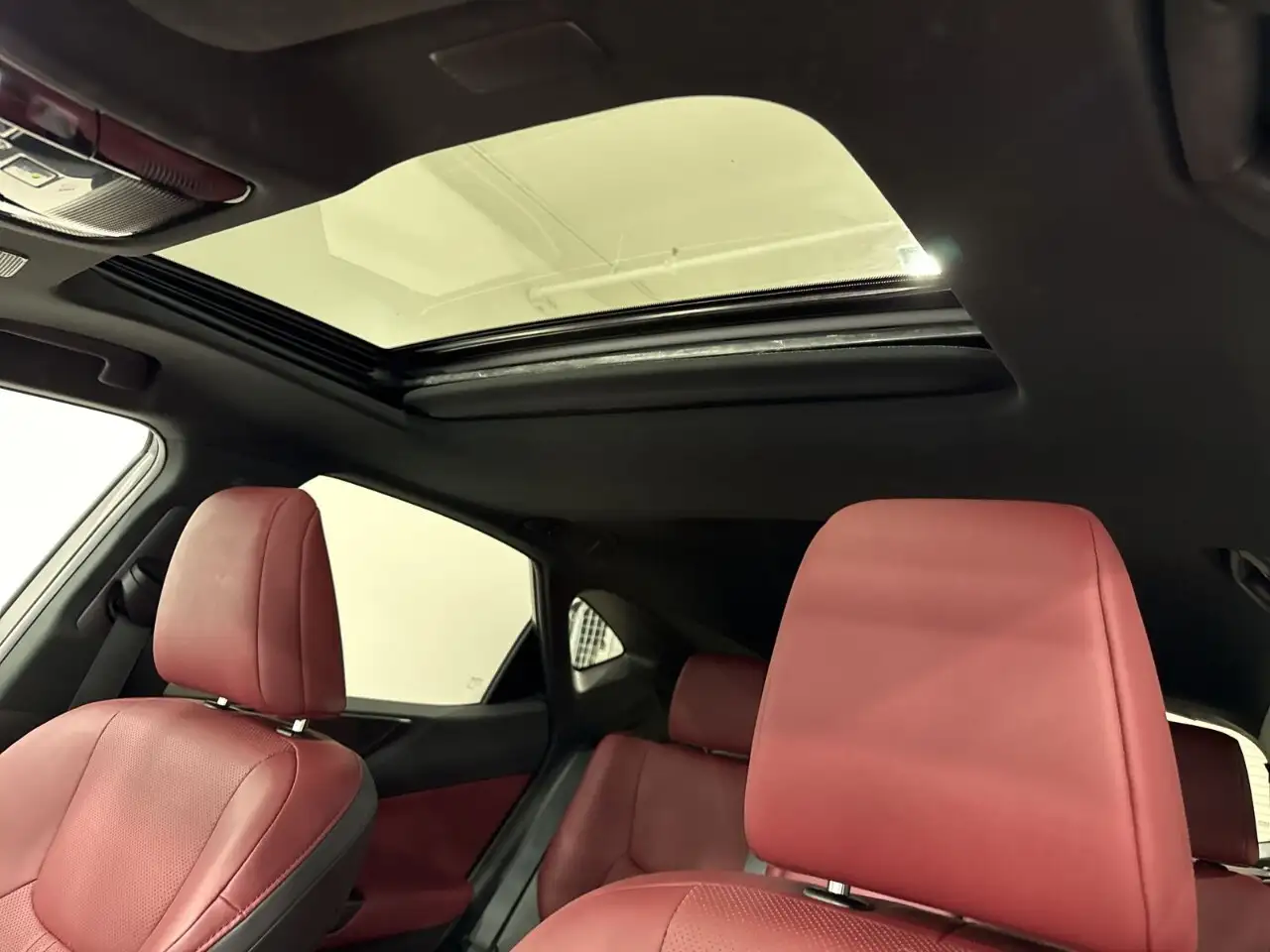 Lexus NX - Image 20