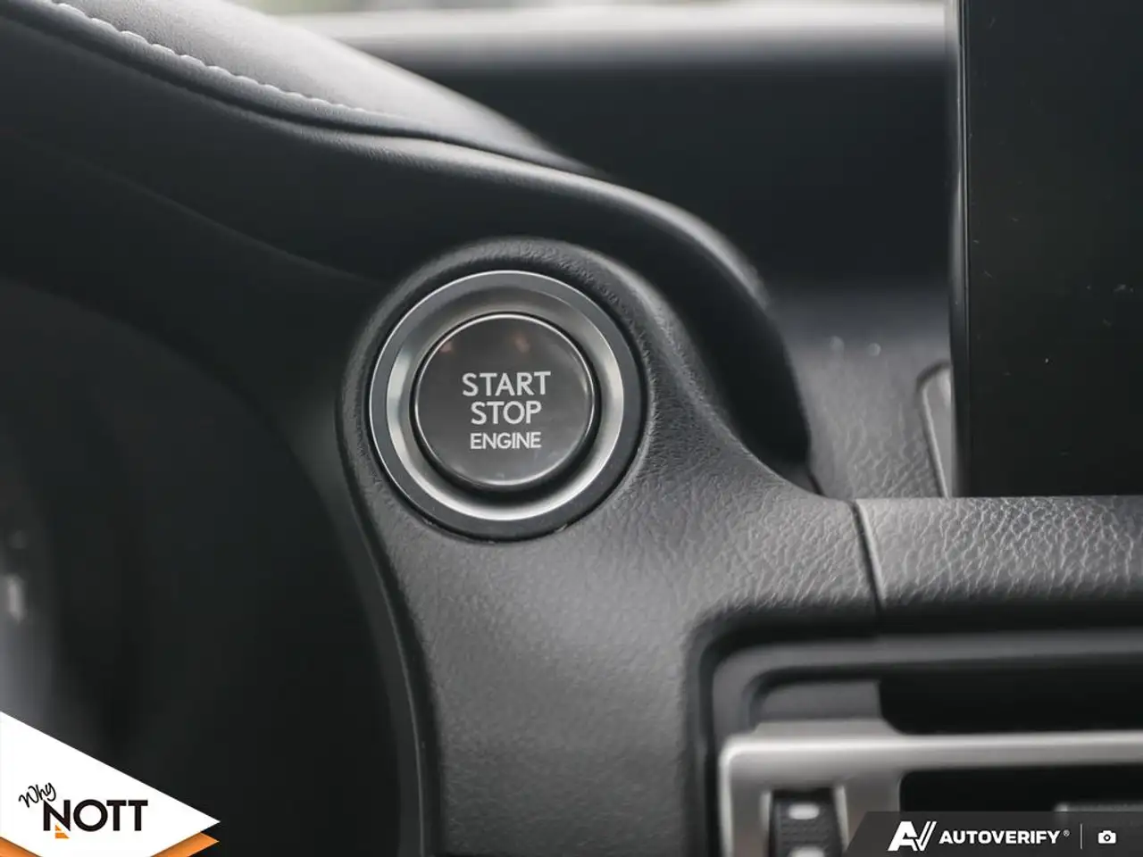 Lexus IS - Image 27