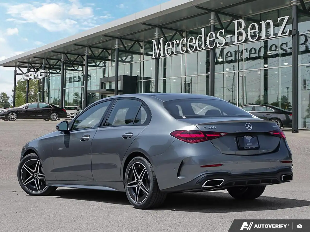 Mercedes-Benz C-Class - Image 4