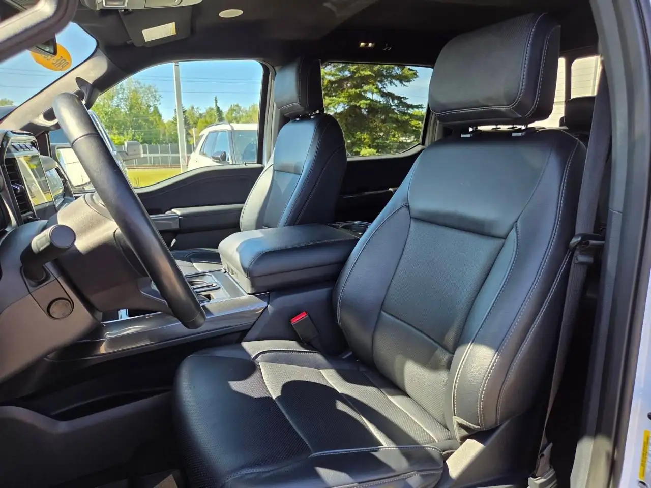 Ford F-150 - Image 15