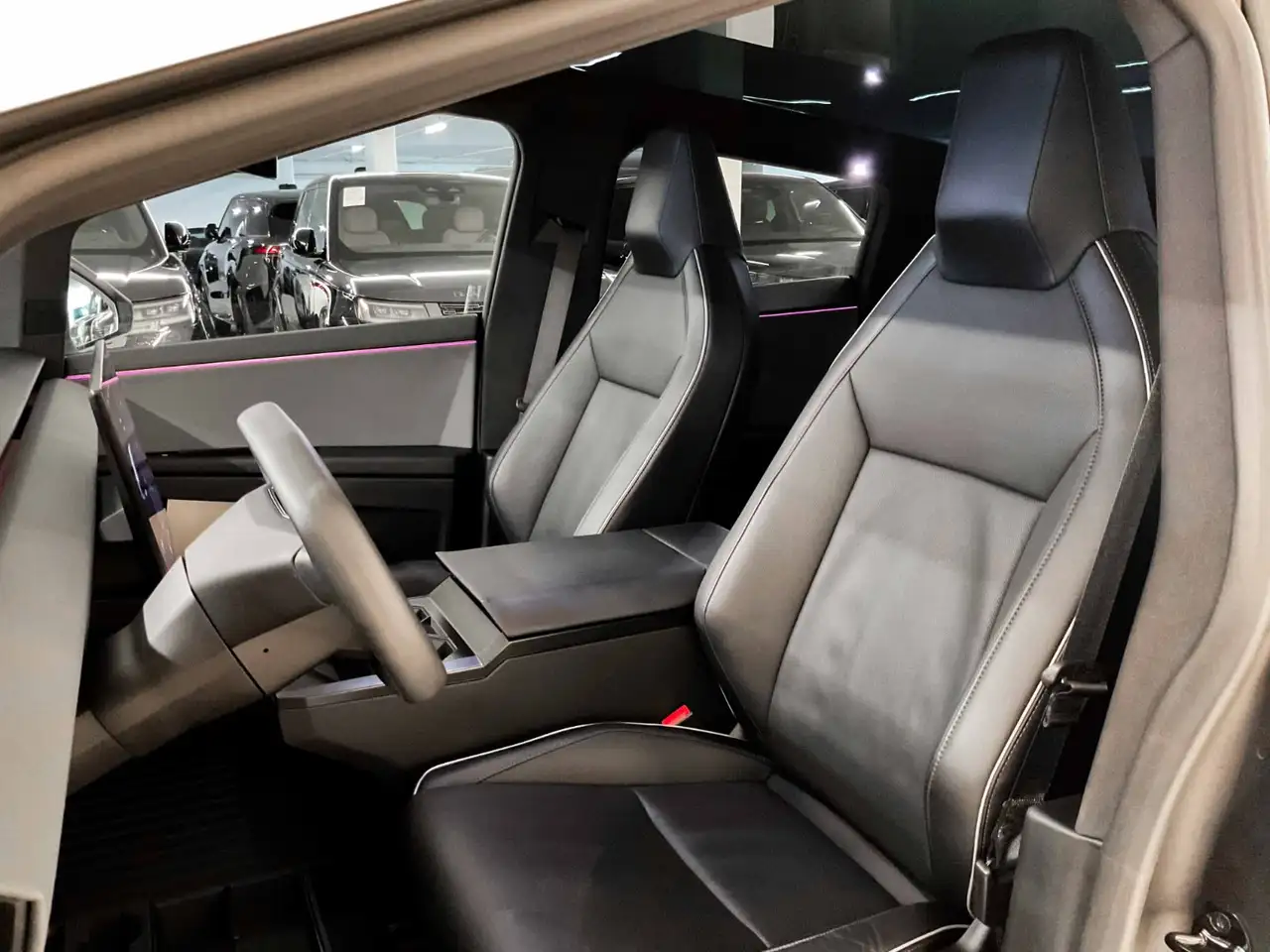 Tesla Cybertruck - Image 9