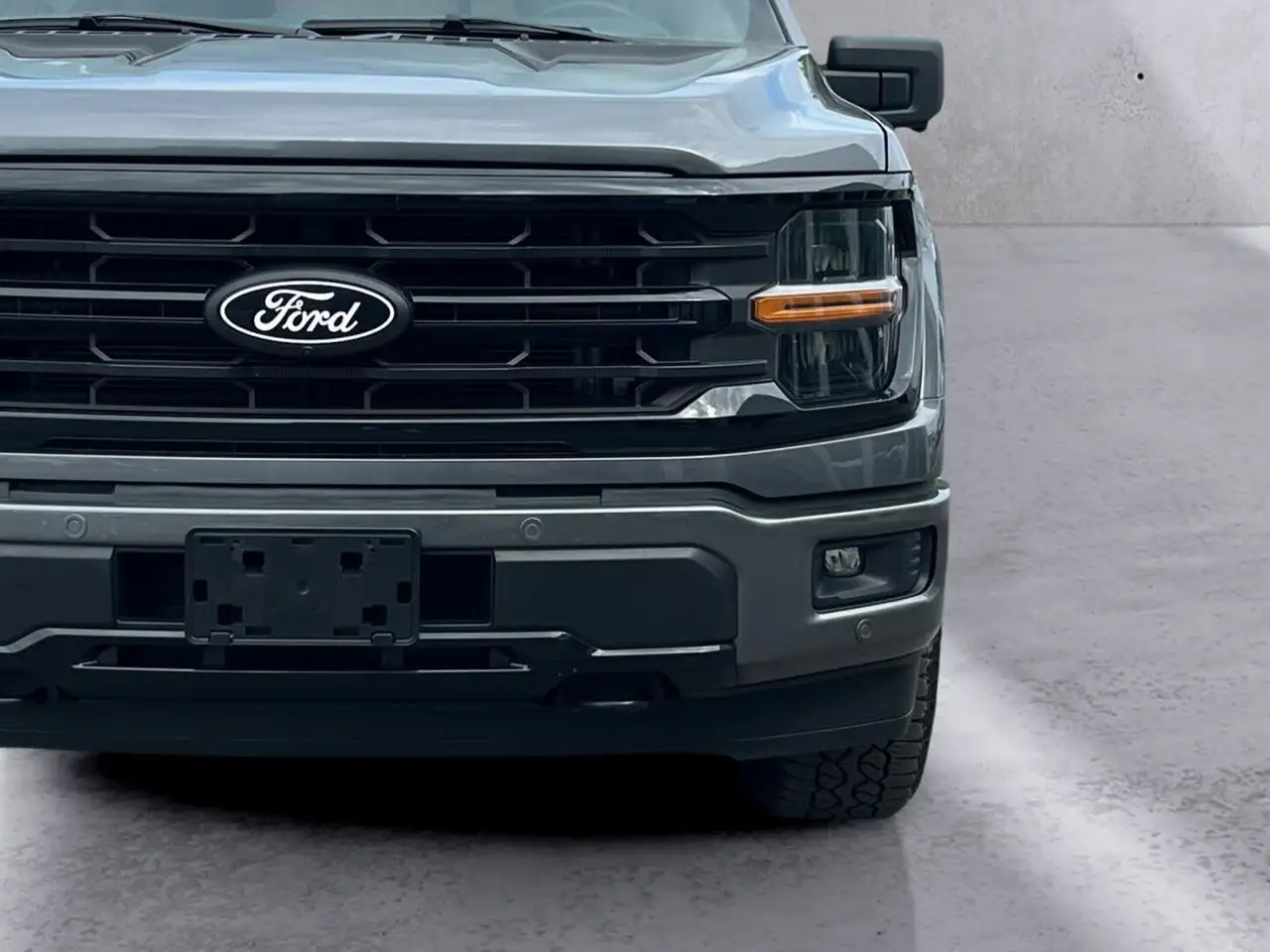 Ford F-150 - Image 2