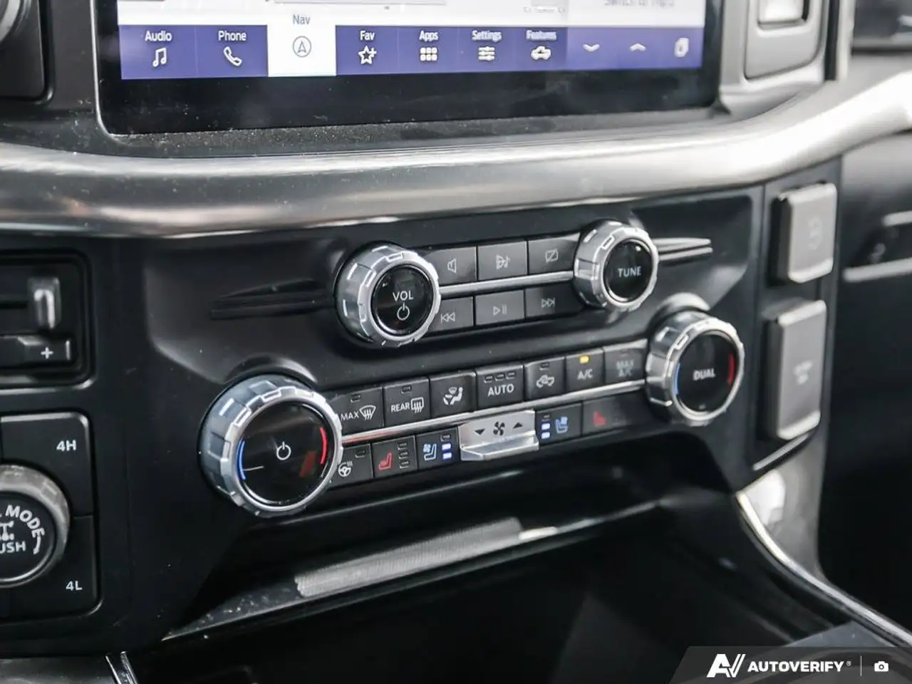 Ford F-150 - Image 23
