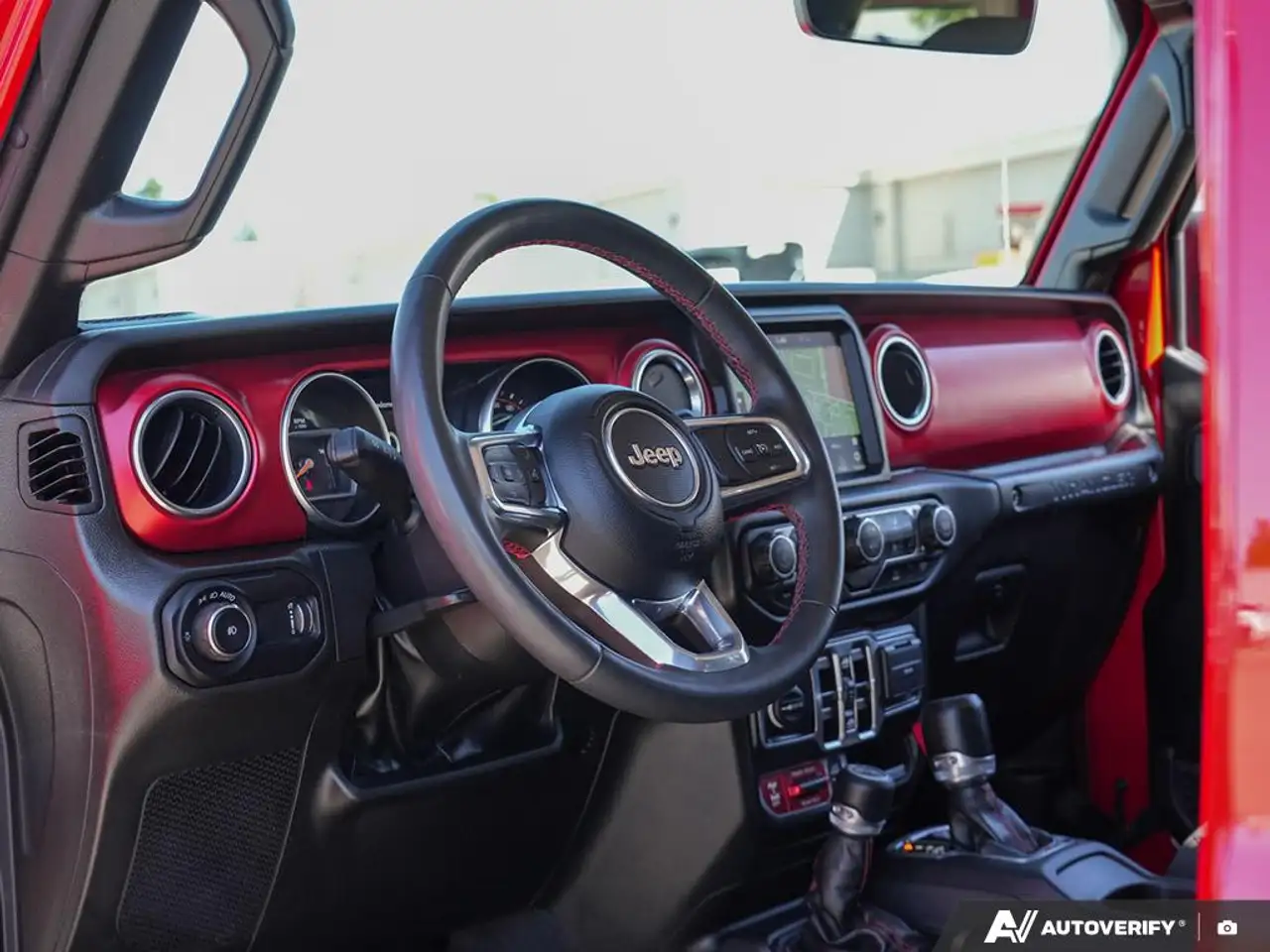 Jeep Wrangler - Image 12