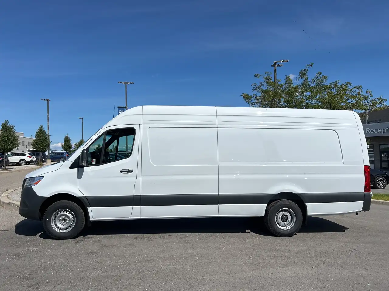 Mercedes-Benz Sprinter - Image 3