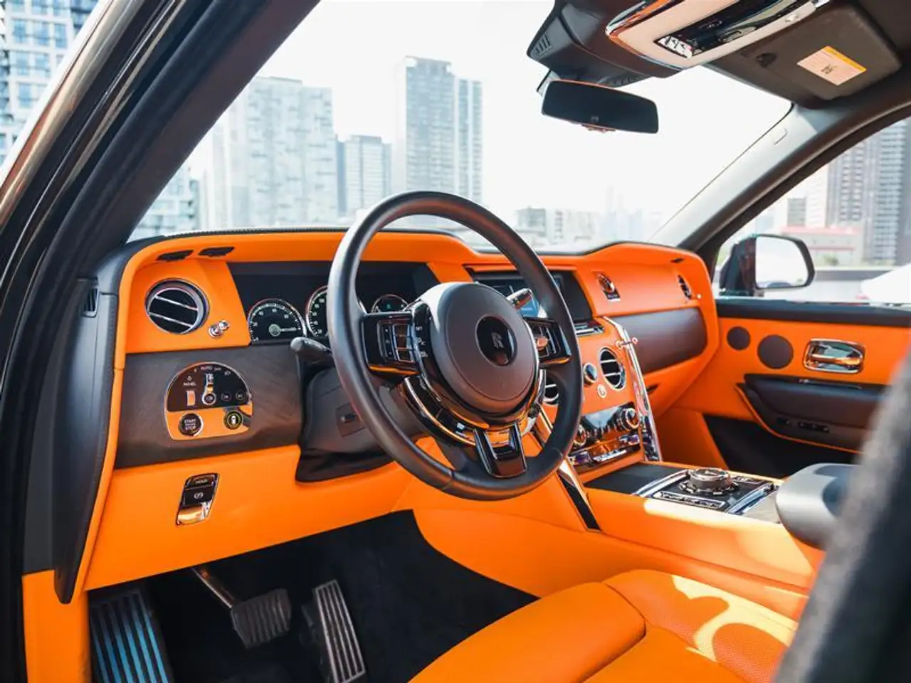 Rolls-Royce Cullinan - Image 24