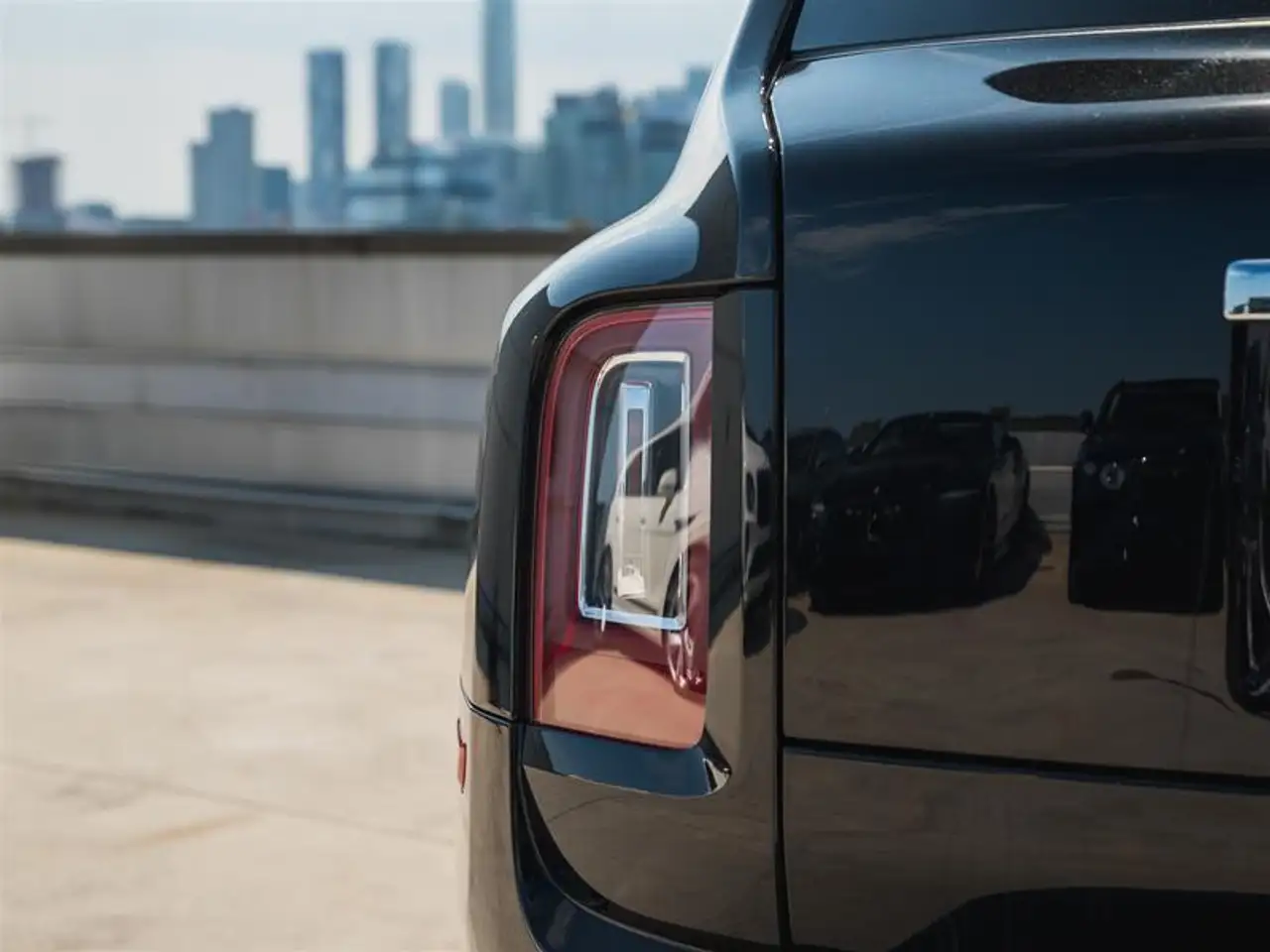 Rolls-Royce Cullinan - Image 9