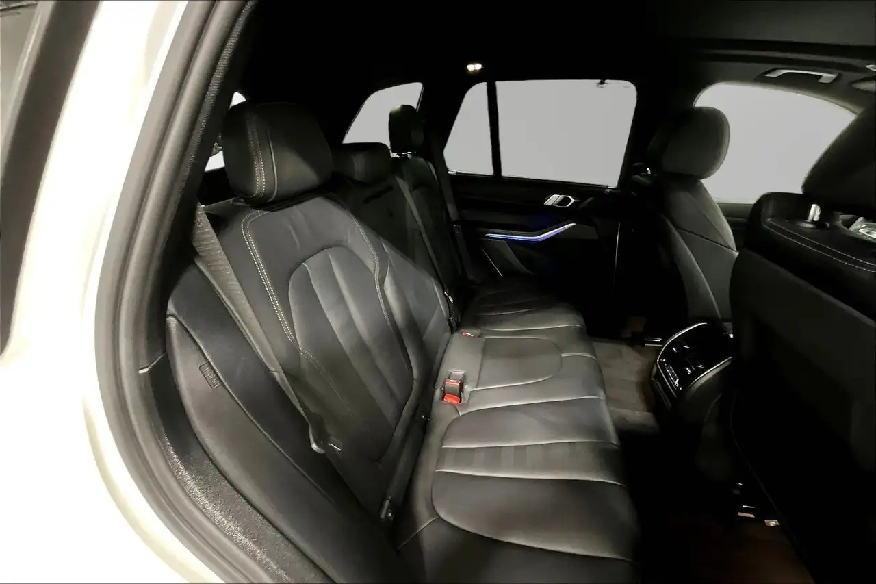BMW X5 - Image 25