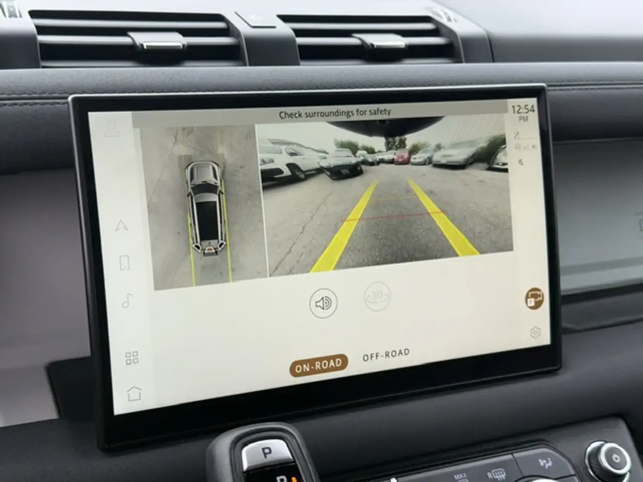 Land Rover Defender - Image 19