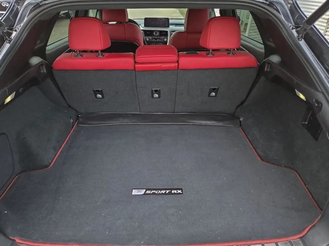 Lexus RX - Image 11