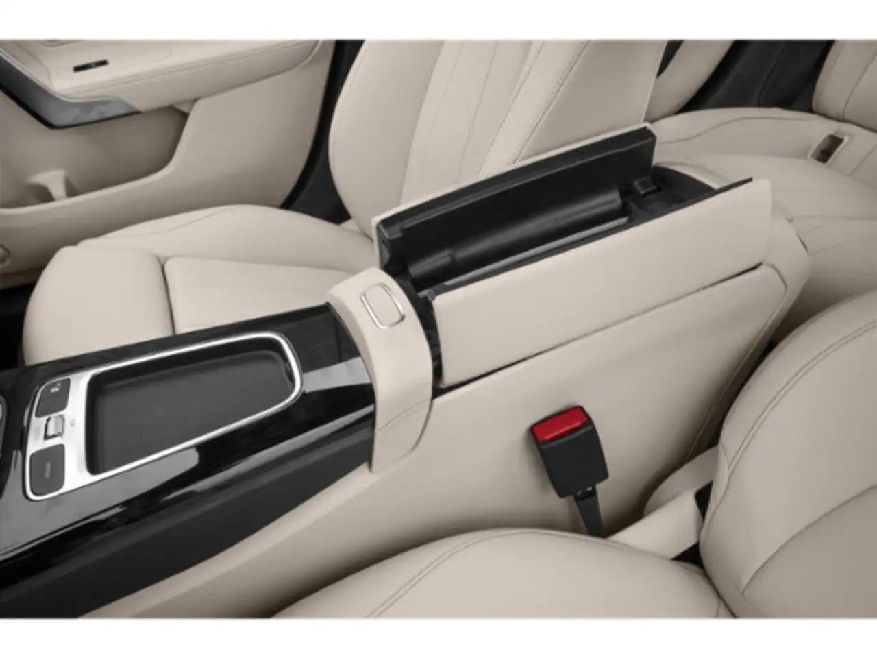Mercedes-Benz CLA - Image 11