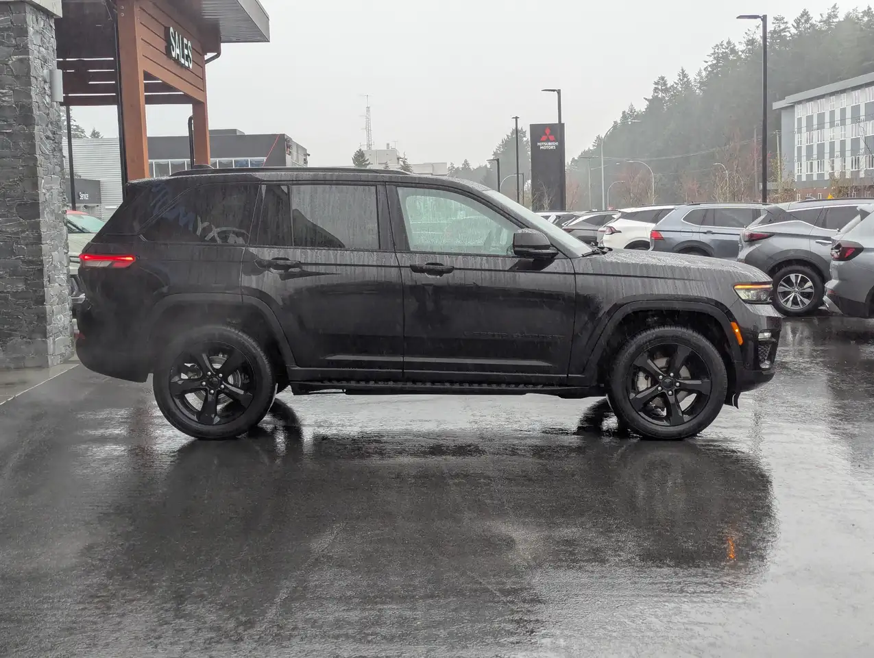 Jeep Grand Cherokee - Image 5