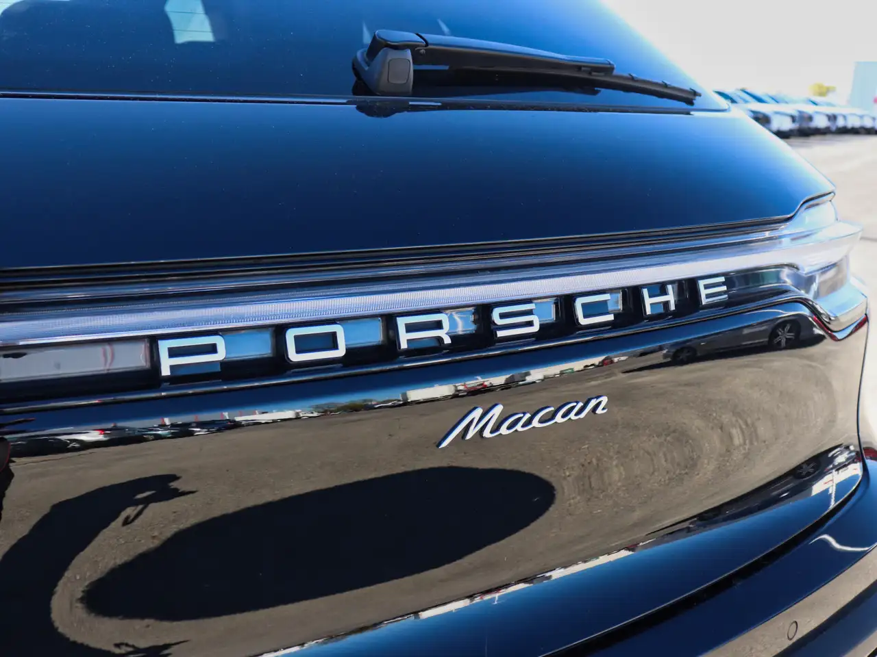 Porsche Macan - Image 21