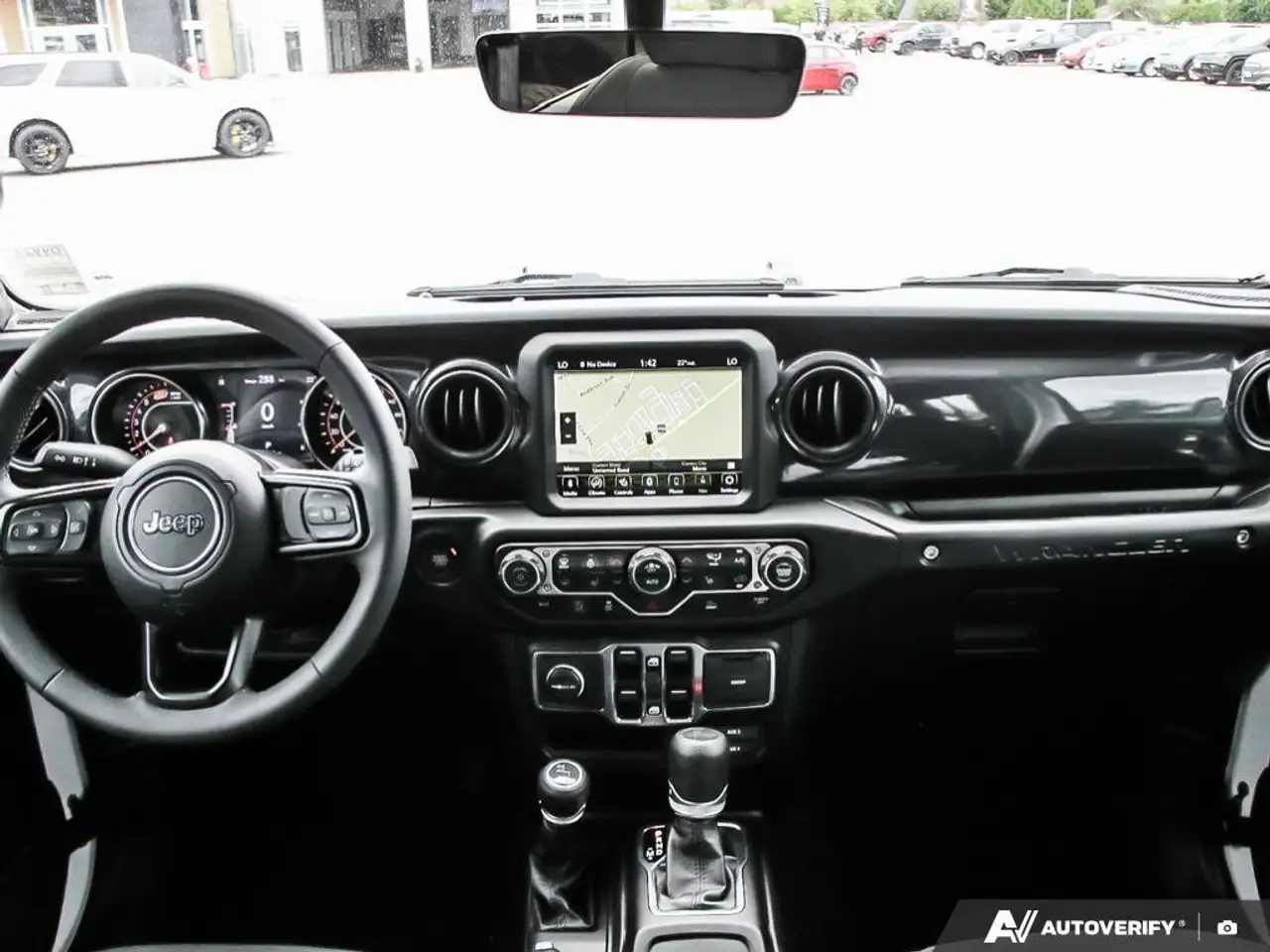 Jeep Wrangler - Image 25