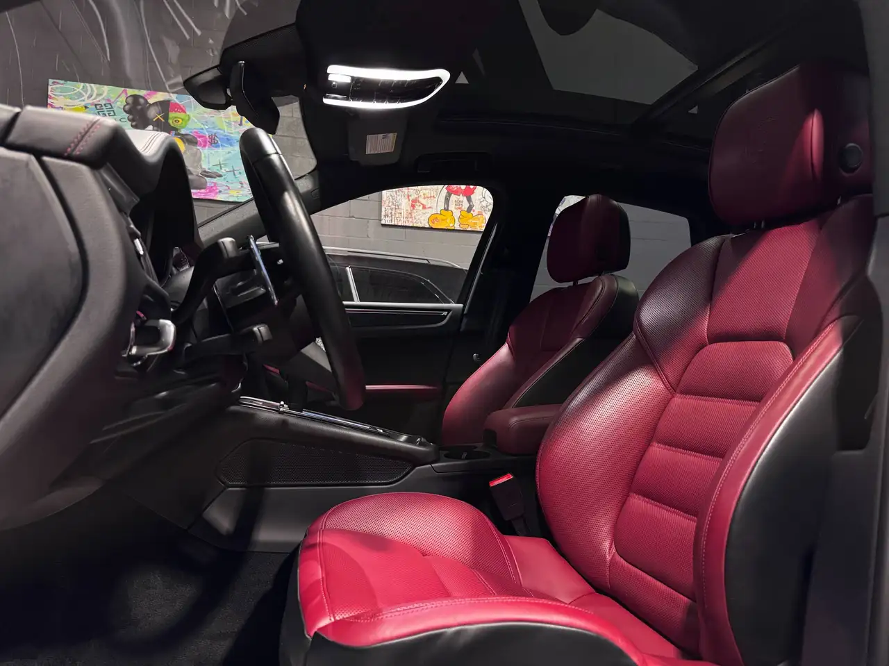 Porsche Macan - Image 15