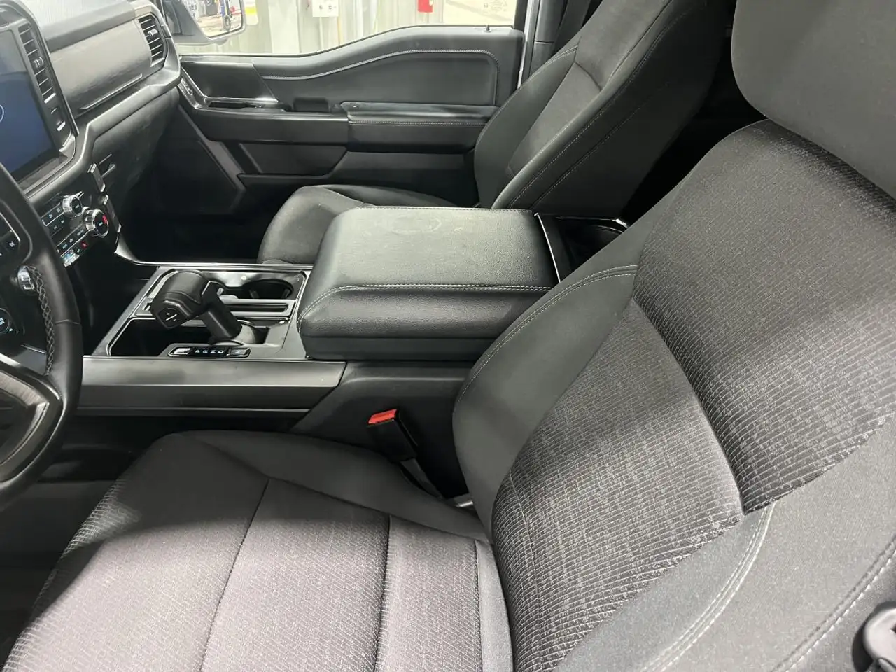 Ford F-150 - Image 14