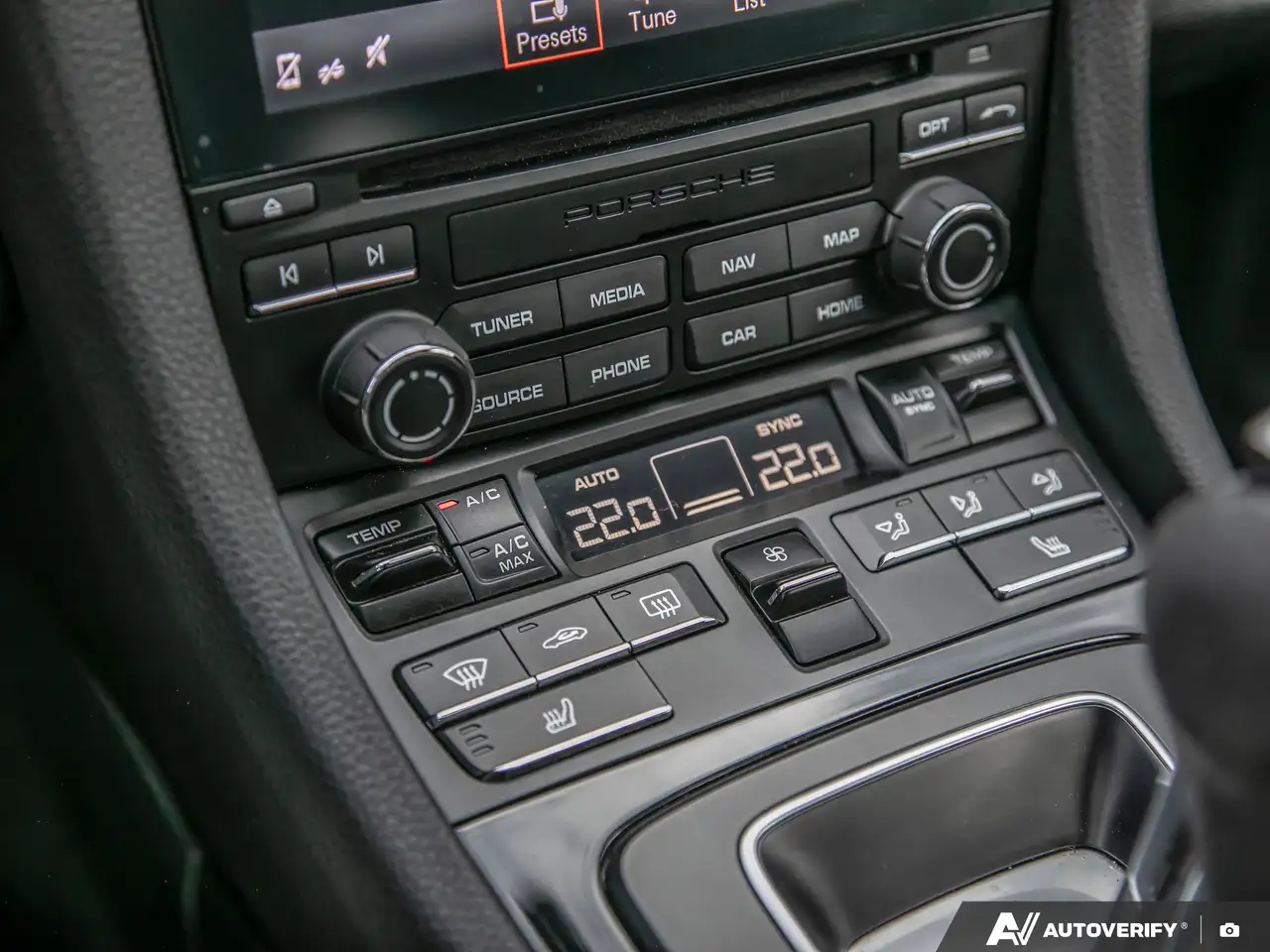 Porsche 718 Cayman - Image 20