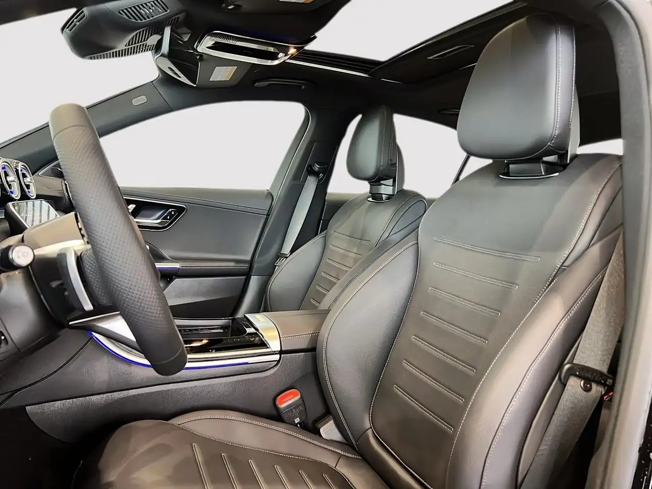 Mercedes-Benz C-Class - Image 3