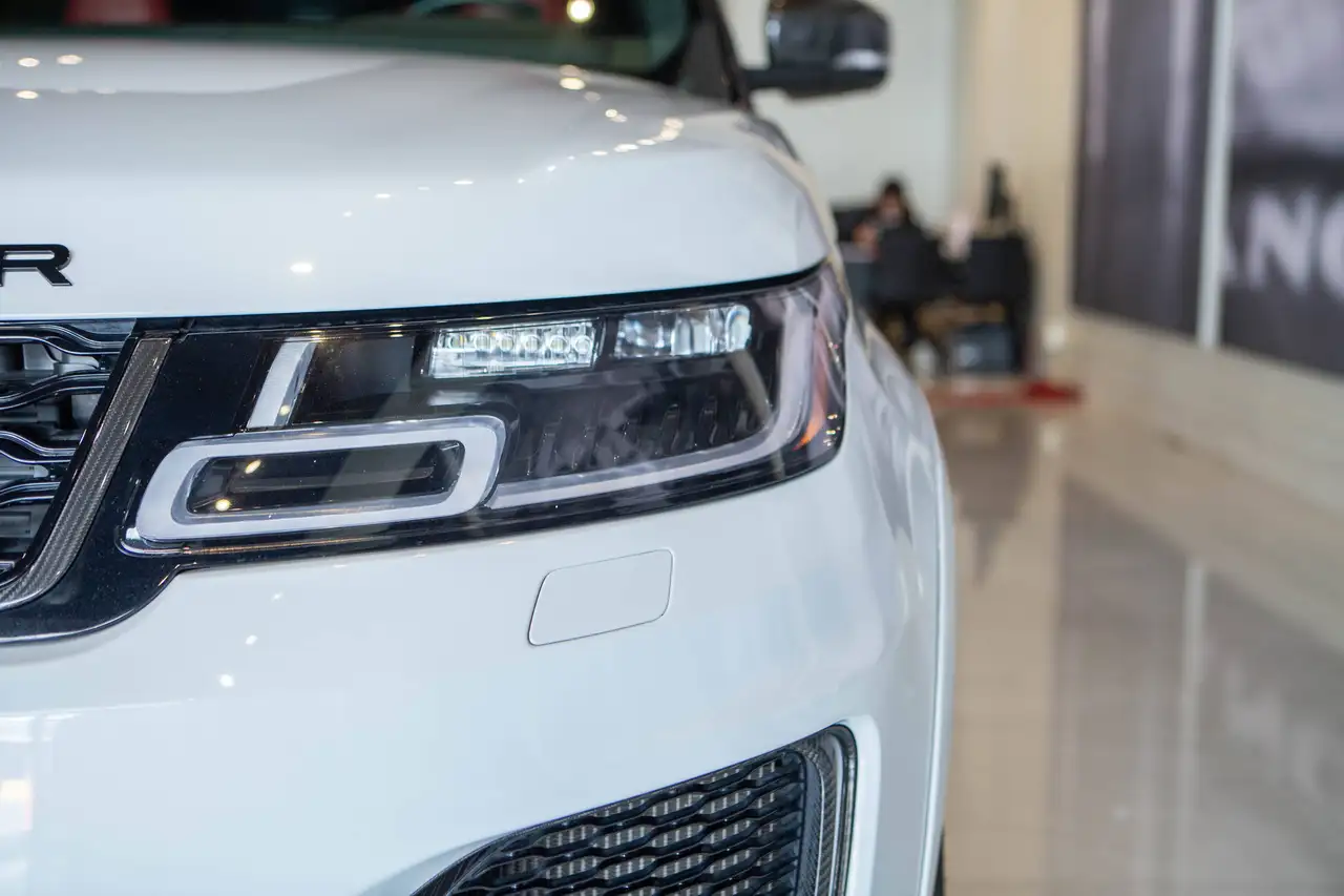 Land Rover Range Rover Sport - Image 25