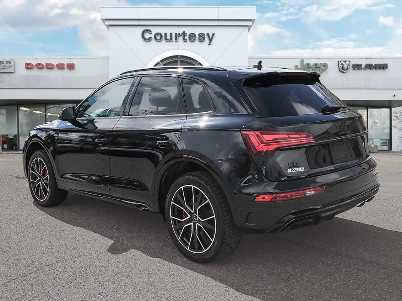 Audi Q5 - Image 4