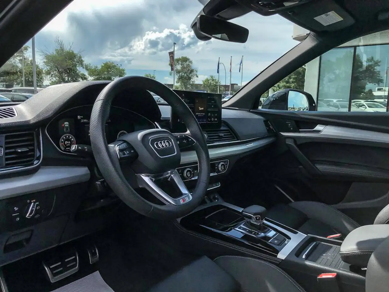 Audi Q5 - Image 15