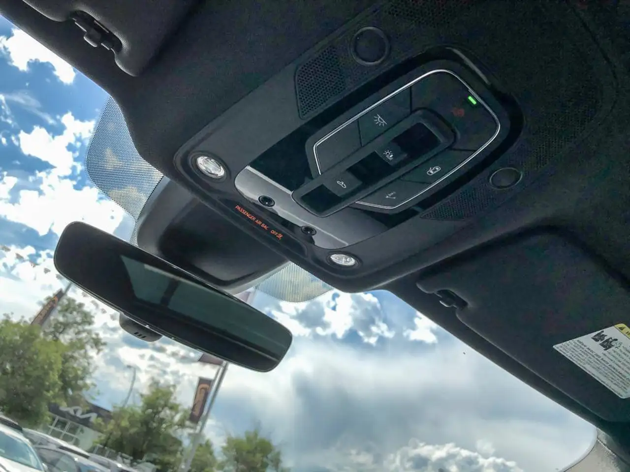 Audi Q5 - Image 23