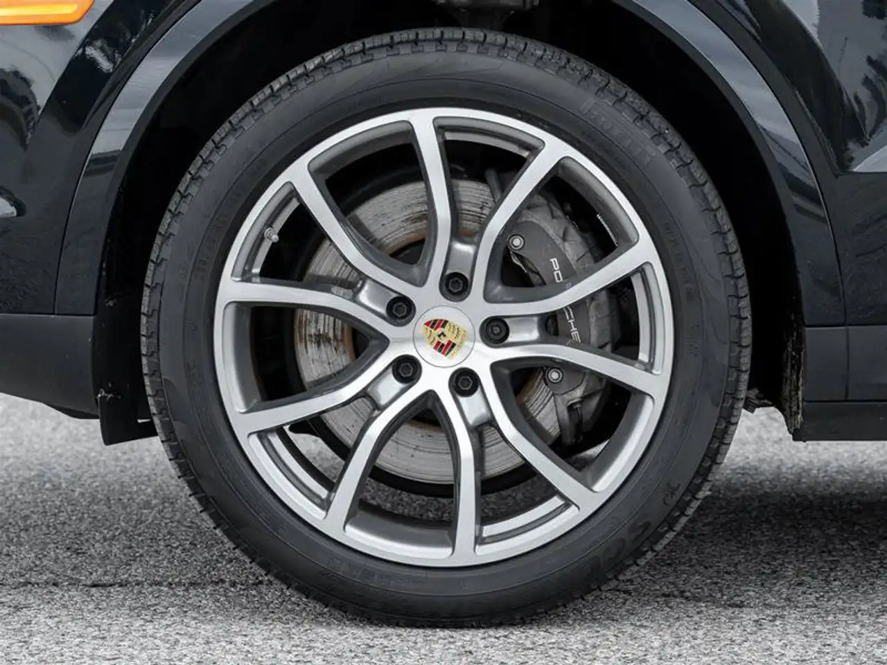 Porsche Cayenne - Image 5