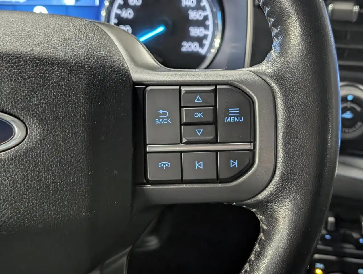 Ford F-150 - Image 19