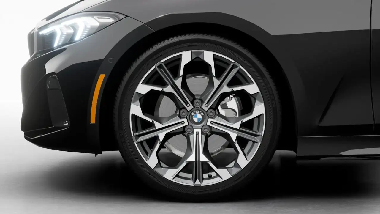 BMW 3 Series - Image 7