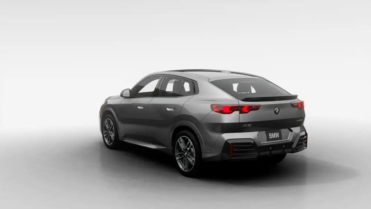 BMW X2 - Image 2