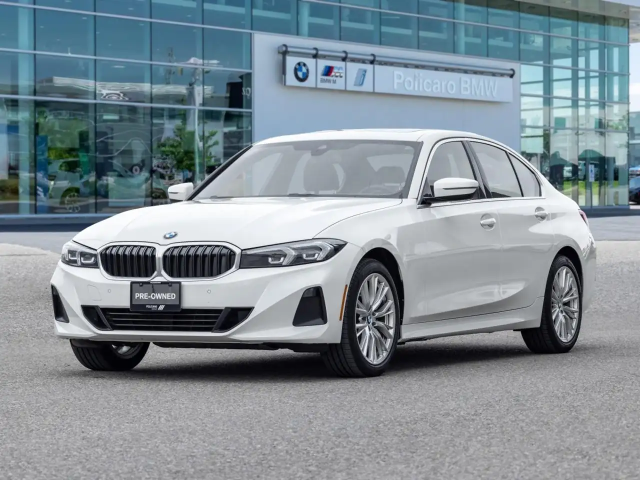 BMW 3 Series - Image 1