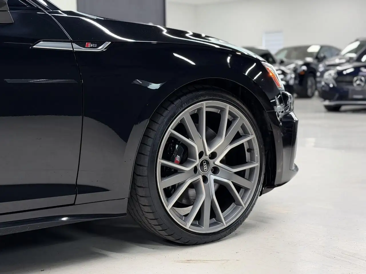Audi S5 - Image 3