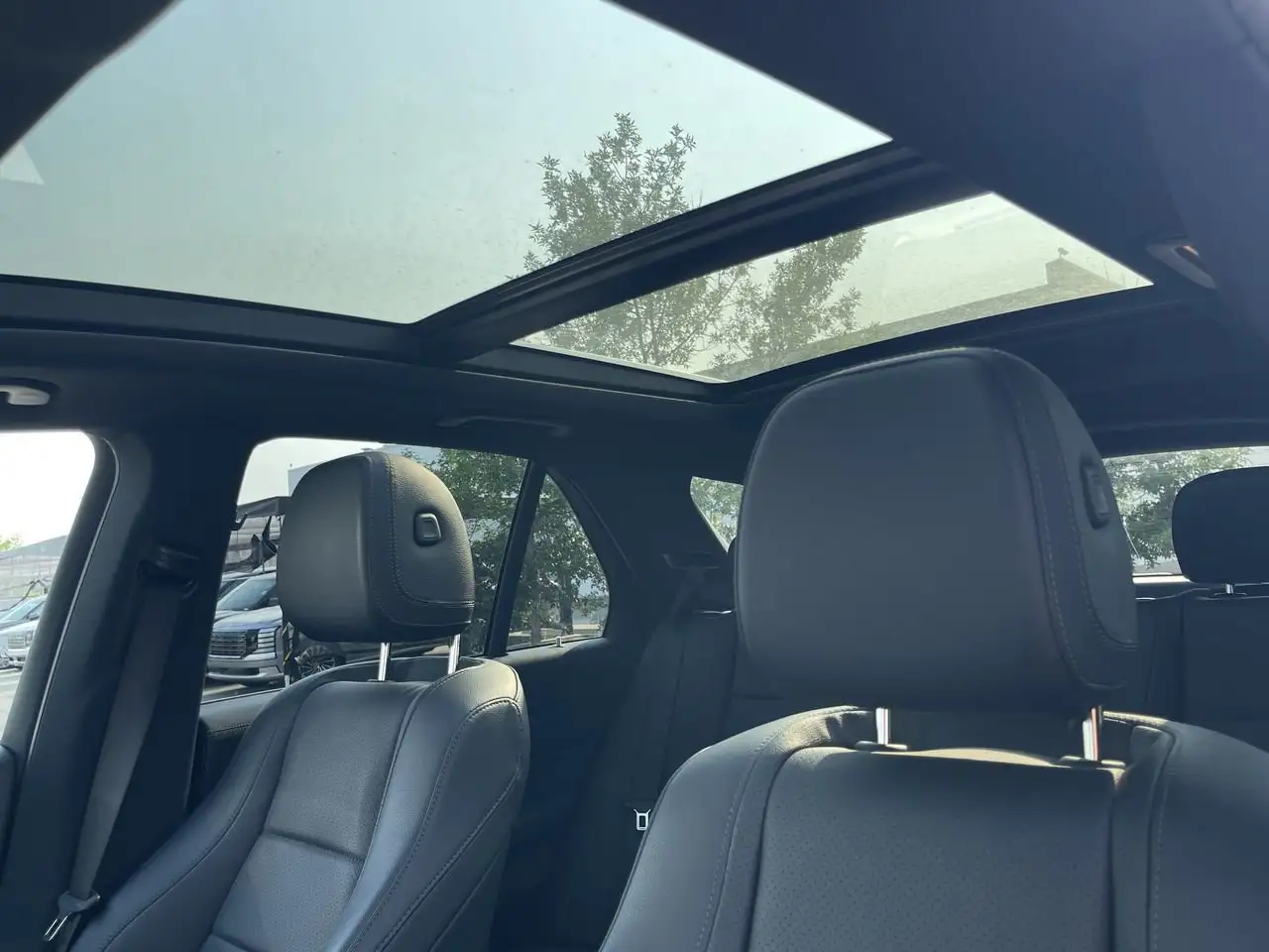 Mercedes-Benz GLE - Image 30