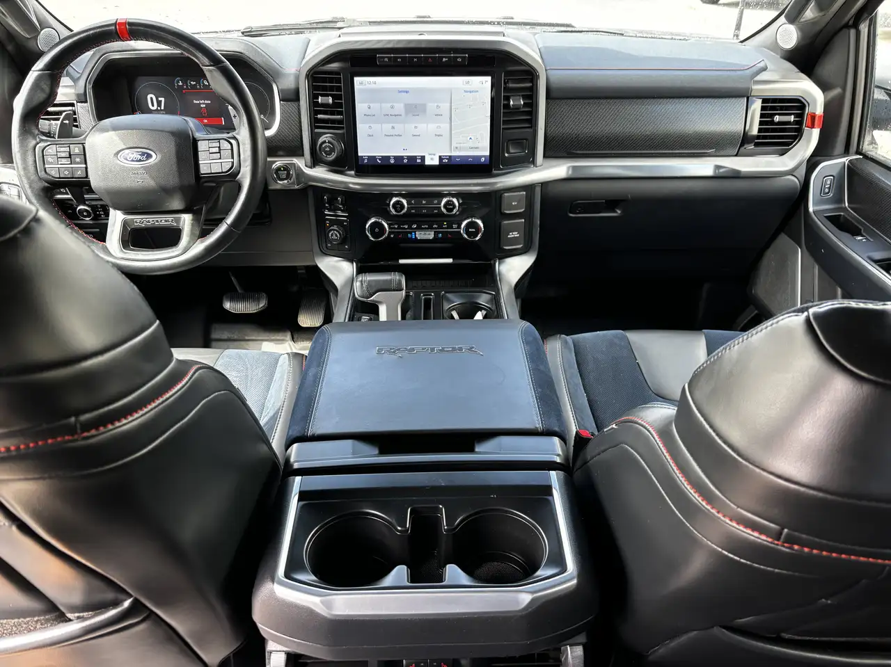 Ford F-150 - Image 18