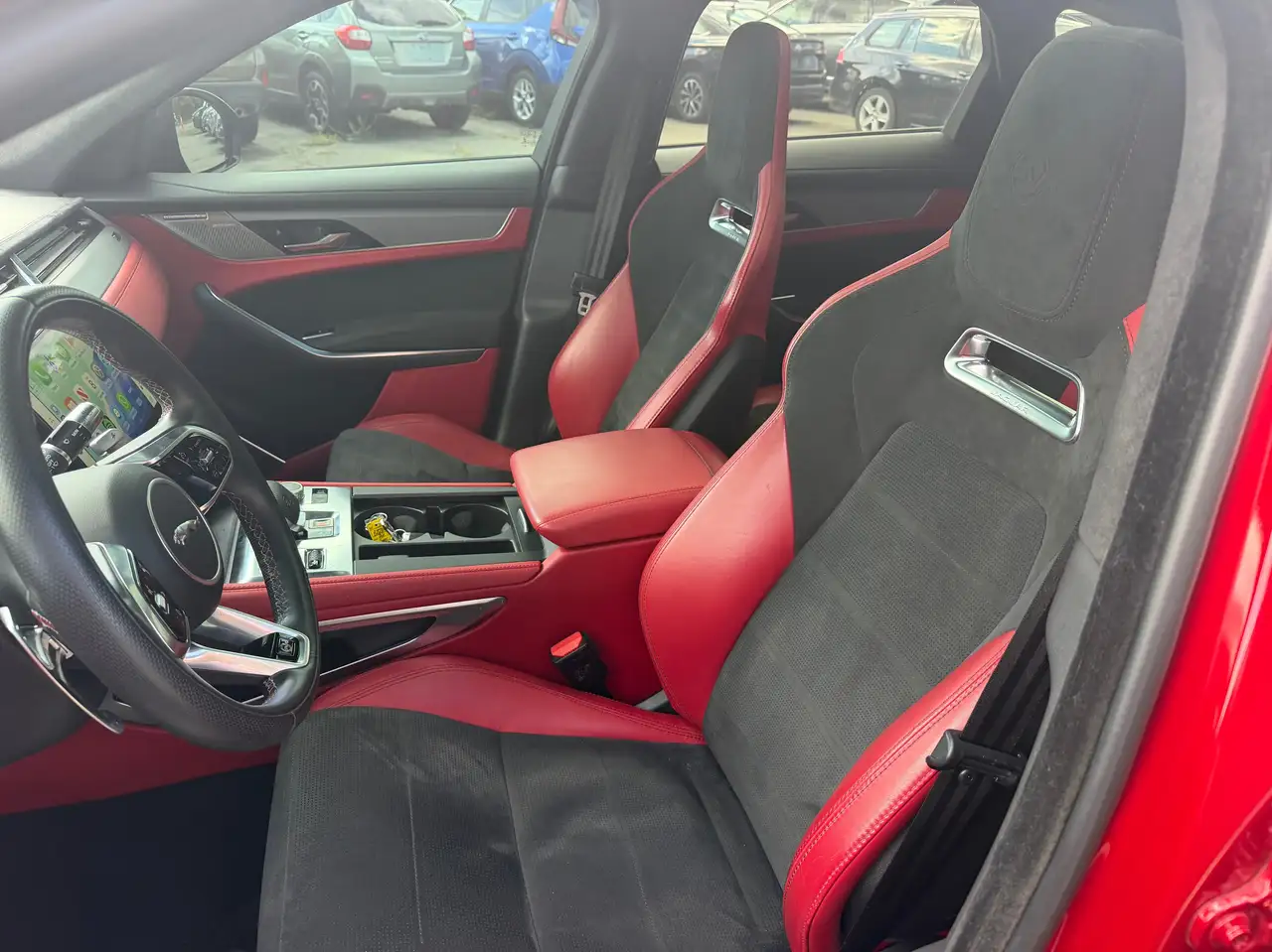 Jaguar F-Pace - Image 12