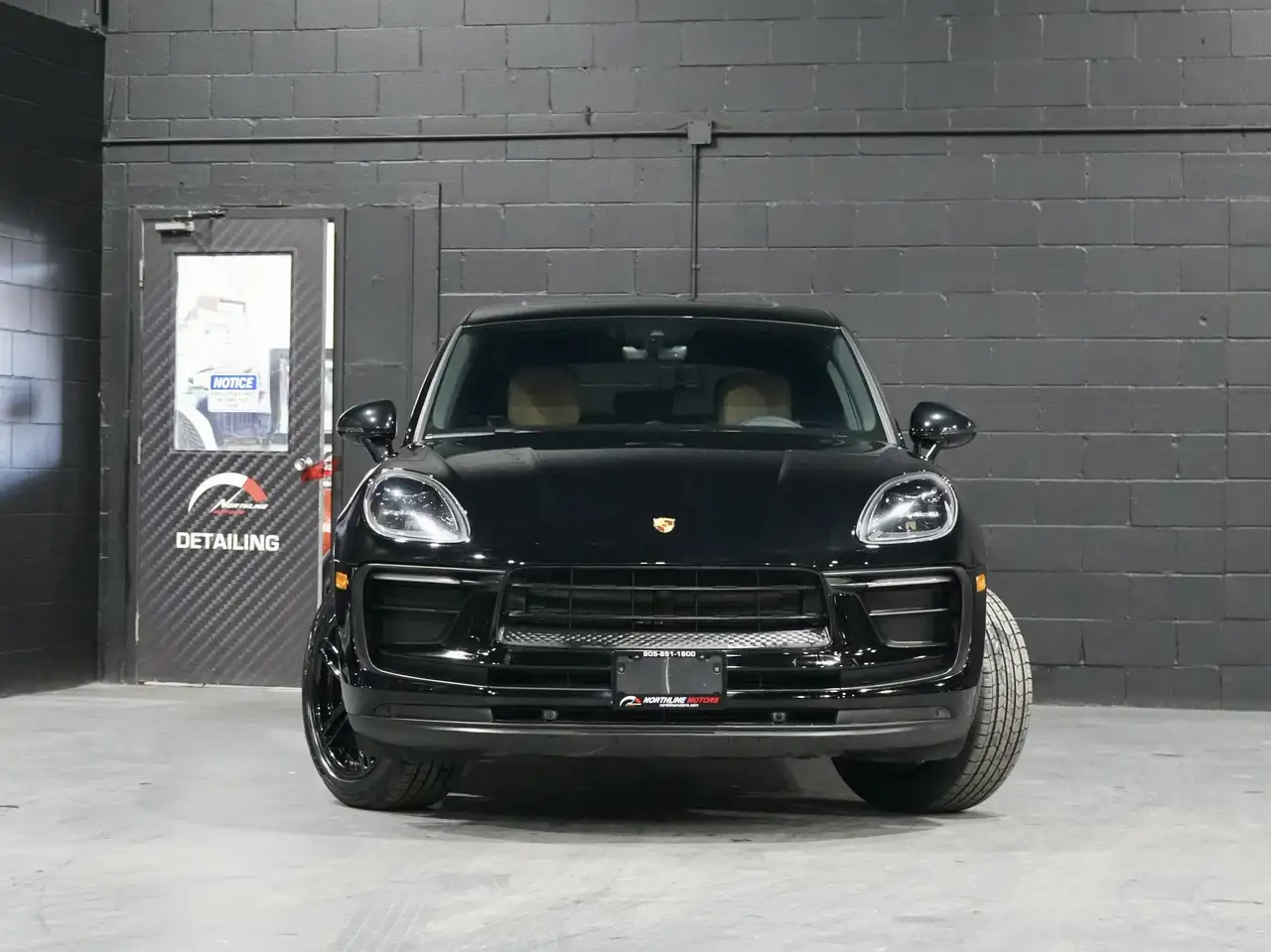 Porsche Macan - Image 3