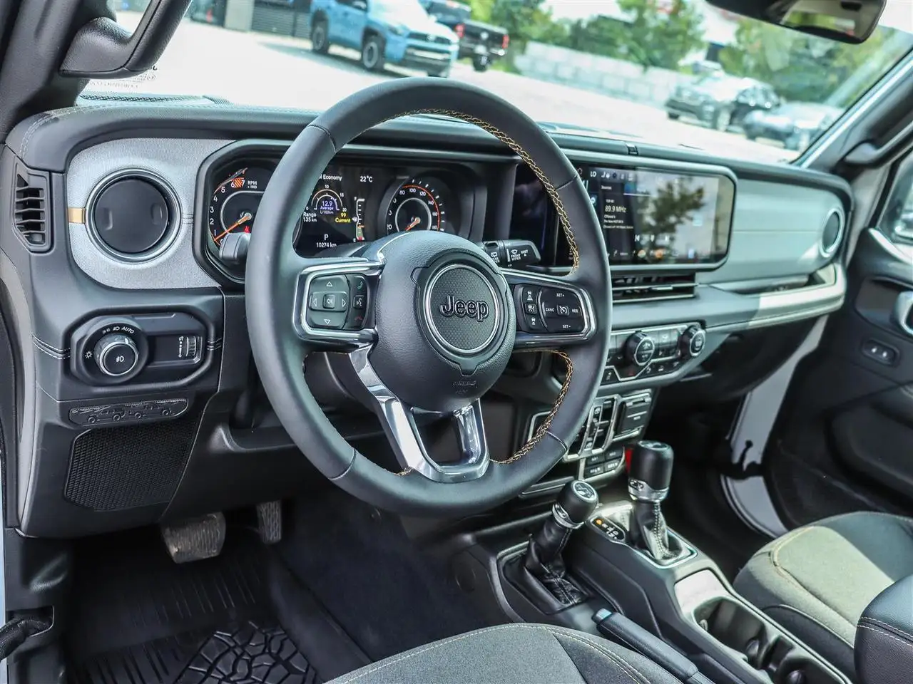 Jeep Wrangler - Image 7