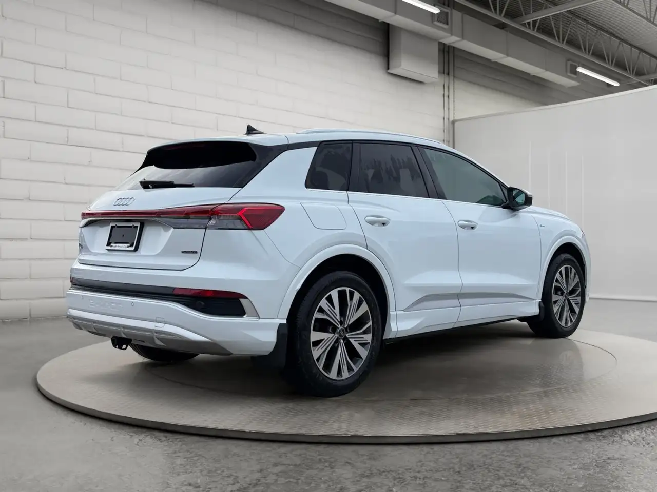 Audi Q4 e-tron - Image 5