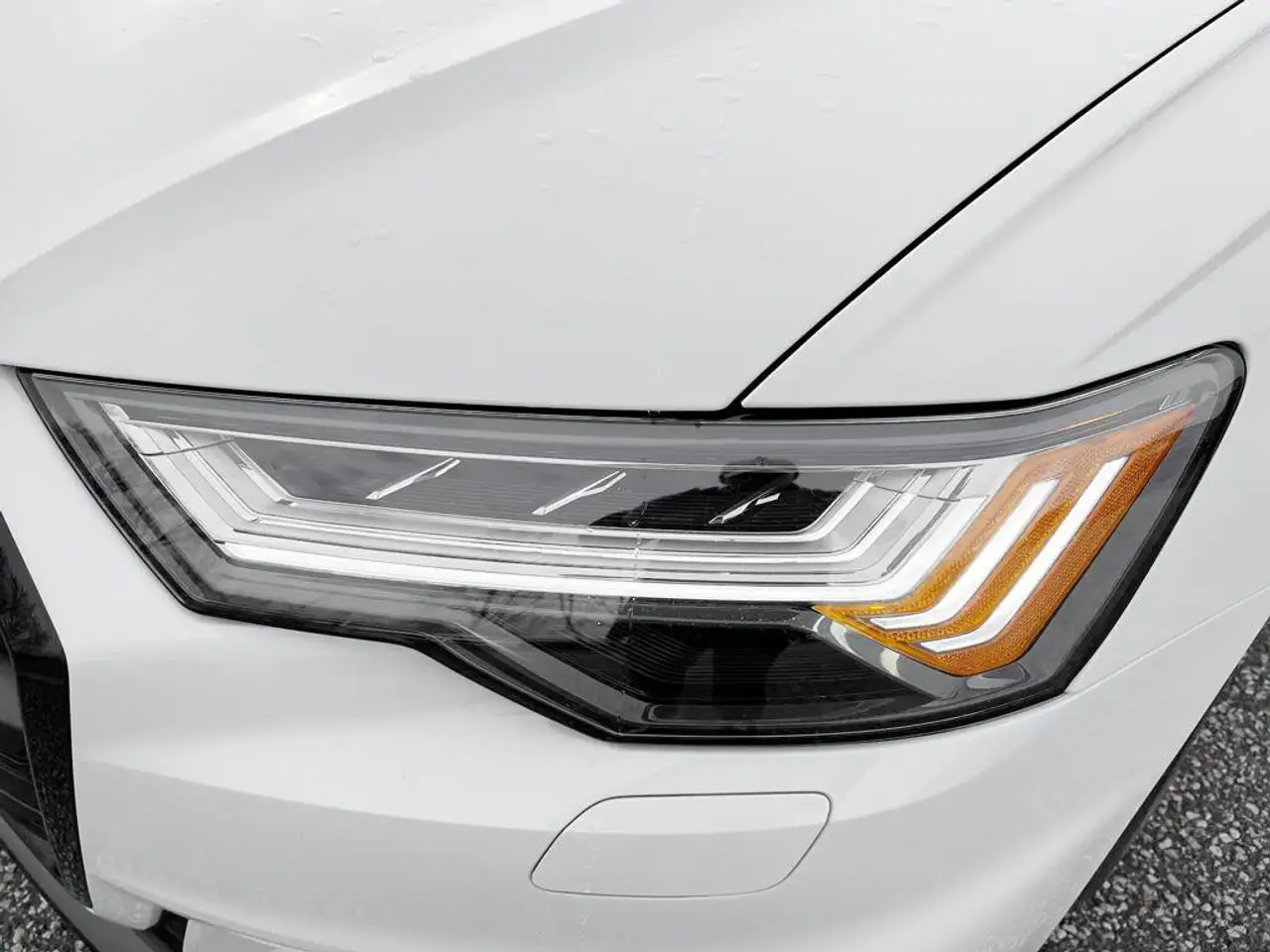 Audi A6 - Image 12