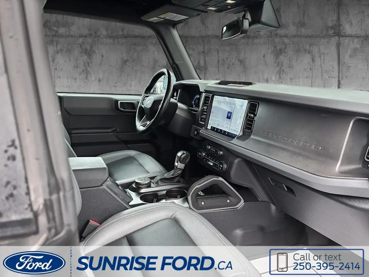 Ford Bronco - Image 10