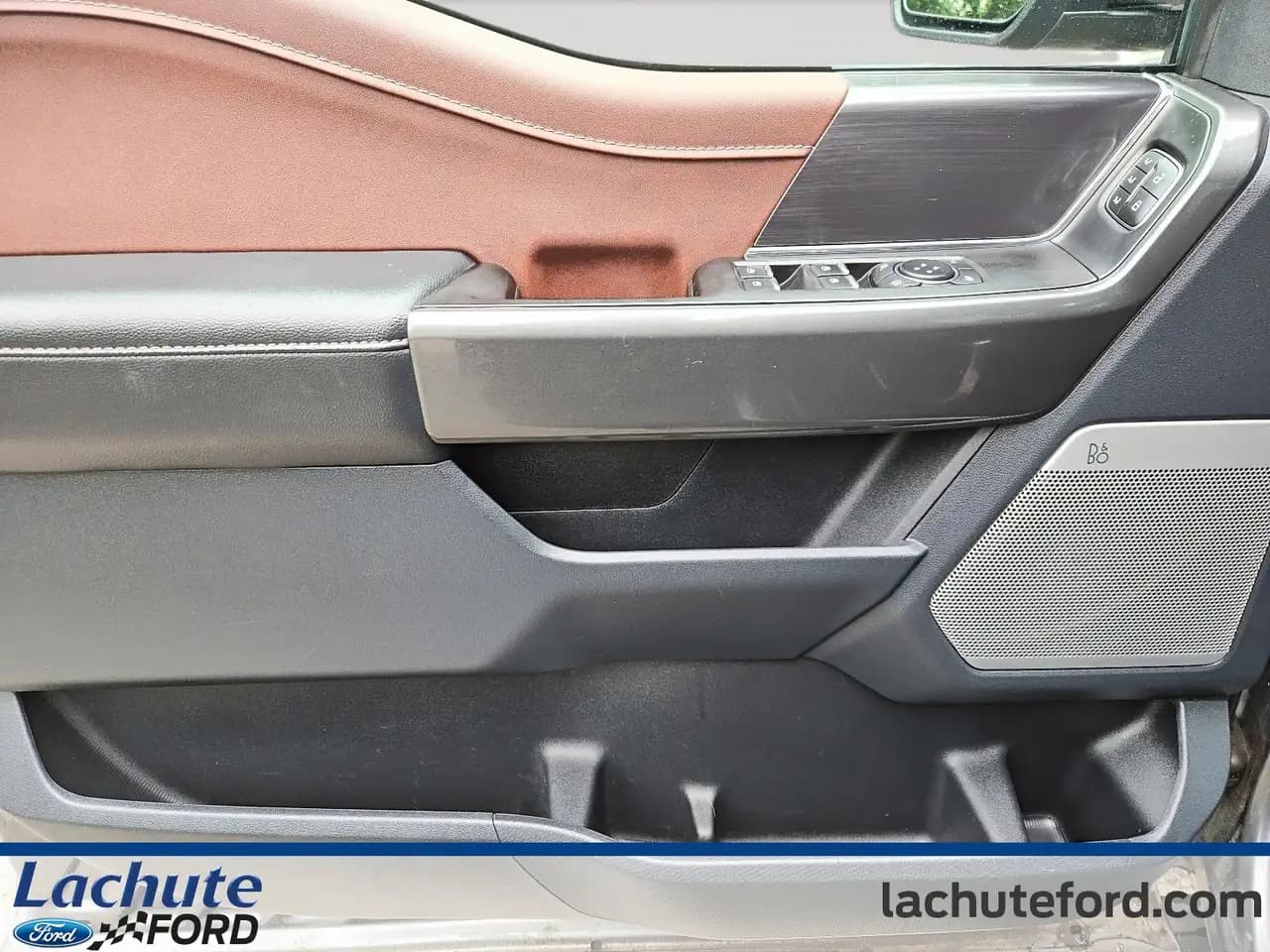 Ford F-150 - Image 12
