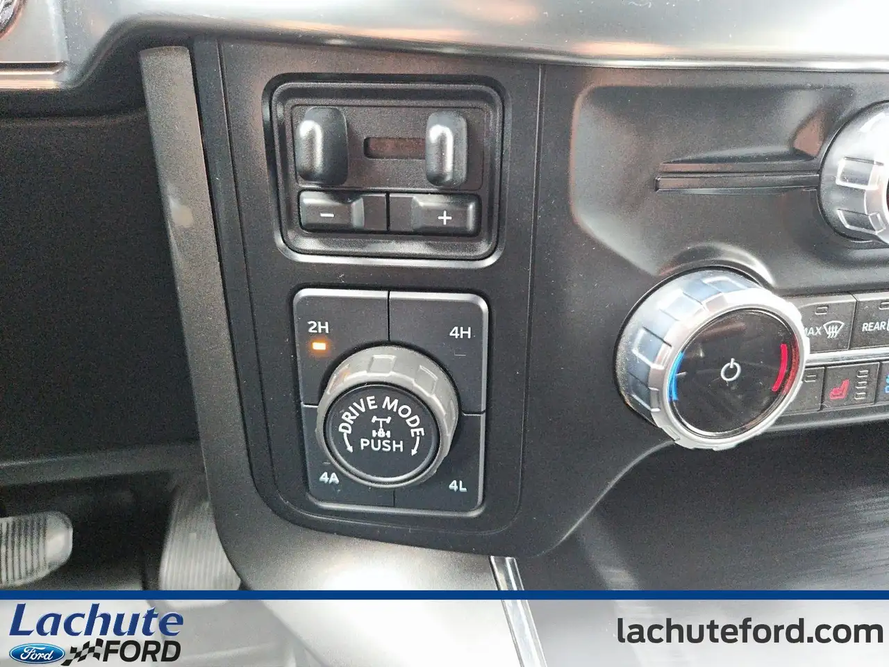Ford F-150 - Image 22