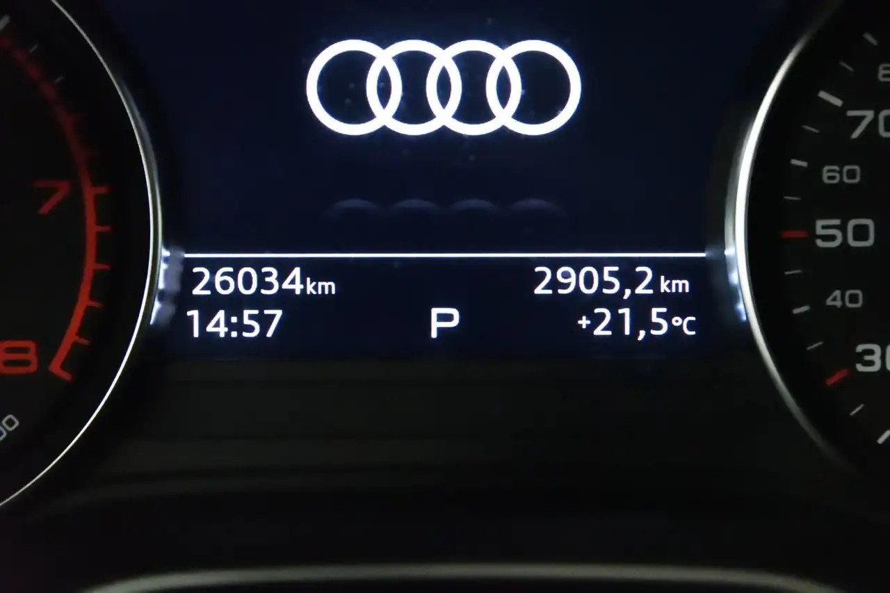 Audi A4 - Image 20