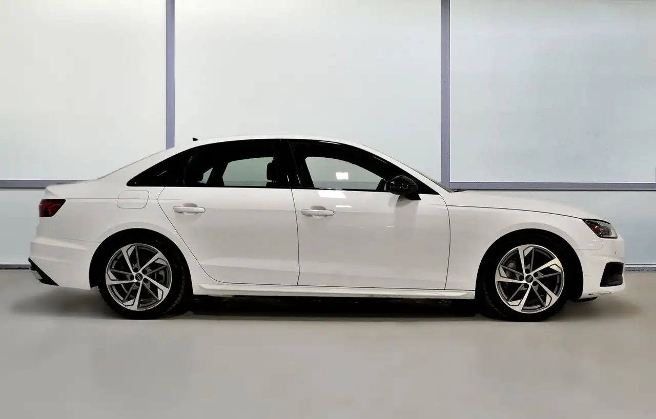 Audi A4 - Image 5