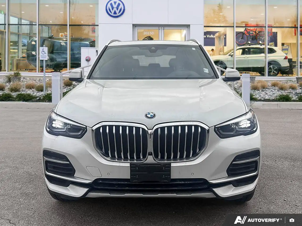 BMW X5 - Image 8